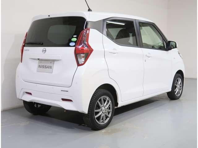 デイズ ６６０　Ｘ　４ＷＤ　社外ナビ　インテリジェントキー（5枚目）