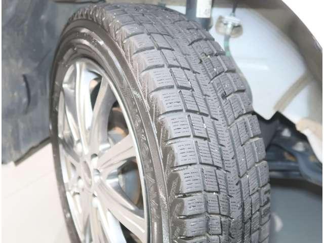 デイズ Ｘ　６６０　Ｘ　４ＷＤ　レンタアップ　インテリジェントキー　メモリーナビ　ＥＴＣ　バックカメラ　アルミホイール　衝突防止システム　記録簿　エアバッグ　エアコン　パワーステアリング　パワーウィンドウ　ＣＤ（18枚目）