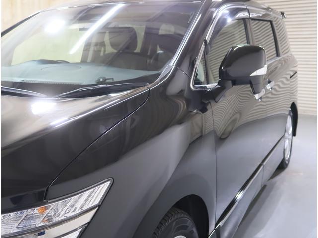 エルグランド ライダー　ブラックライン　２．５　ライダー　ブラックライン　４ＷＤ　後席フリップダウン　リモコンスターター　メモリーナビ　ＥＴＣ　バックカメラ　両側電動スライドドア　革シート　アルミホイール　３列シート　フルセグ　オットマン（23枚目）