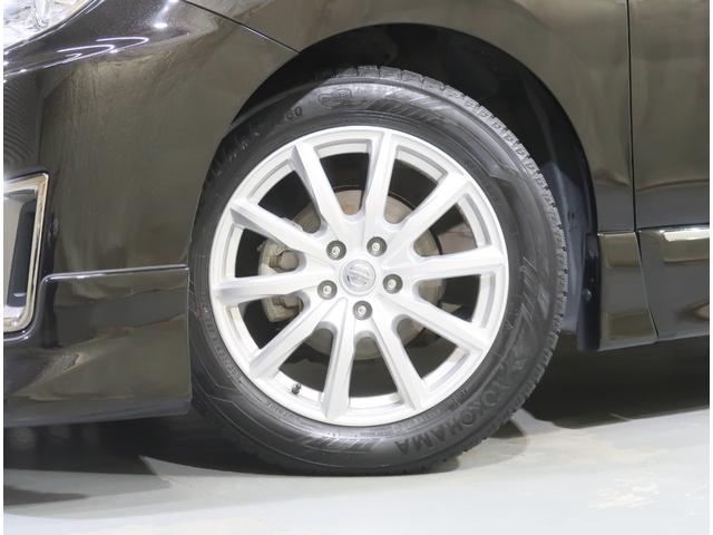 エルグランド ライダー　ブラックライン　２．５　ライダー　ブラックライン　４ＷＤ　後席フリップダウン　リモコンスターター　メモリーナビ　ＥＴＣ　バックカメラ　両側電動スライドドア　革シート　アルミホイール　３列シート　フルセグ　オットマン（36枚目）