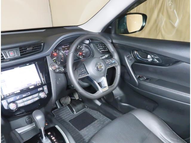 エクストレイル ２０Ｘｉ　２．０　２０Ｘｉ　２列車　４ＷＤ　プロパイロット　全席シートヒーター　ＥＴＣ　バックカメラ　アルミホイール　フルセグ　全周囲カメラ　電動リアゲート　ＤＶＤ再生　アダプティブクルーズコントロール（45枚目）