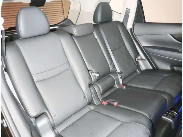 エクストレイル 2.0 20Xi 2列車 4WD 全席シートヒーター プロパイロット(15枚目)