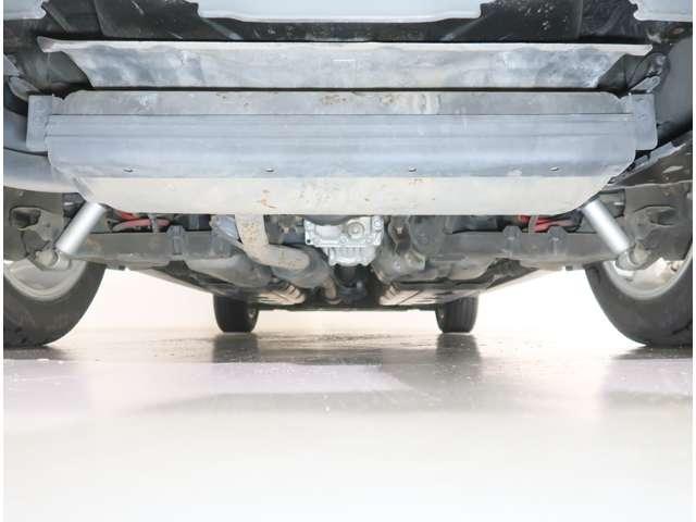 エクストレイル ２．０　２０Ｘｉ　ハイブリッド　４ＷＤ　プロパイロット　全席シートヒーター（14枚目）