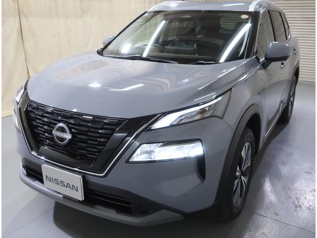 エクストレイル Ｘ　ｅ－４ＯＲＣＥ　１．５　Ｘ　ｅ－４ＯＲＣＥ　４ＷＤ　衝突軽減ブレ－キ　踏み間違い衝突防止アシ　メモリーナビ　ＥＴＣ　バックカメラ　アルミホイール　全周囲カメラ　アダプティブクルーズコントロール　衝突防止システム（22枚目）