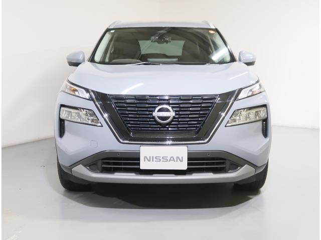 エクストレイル Ｘ　ｅ－４ＯＲＣＥ　１．５　Ｘ　ｅ－４ＯＲＣＥ　４ＷＤ　衝突軽減ブレ－キ　踏み間違い衝突防止アシ　メモリーナビ　ＥＴＣ　バックカメラ　アルミホイール　全周囲カメラ　アダプティブクルーズコントロール　衝突防止システム（26枚目）