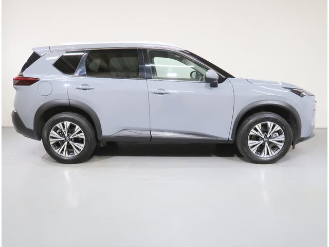 エクストレイル Ｘ　ｅ－４ＯＲＣＥ　１．５　Ｘ　ｅ－４ＯＲＣＥ　４ＷＤ　衝突軽減ブレ－キ　踏み間違い衝突防止アシ　メモリーナビ　ＥＴＣ　バックカメラ　アルミホイール　全周囲カメラ　アダプティブクルーズコントロール　衝突防止システム（29枚目）