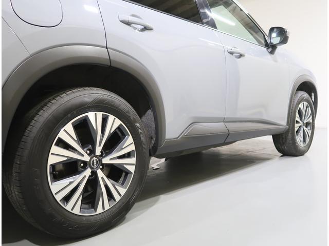 エクストレイル Ｘ　ｅ－４ＯＲＣＥ　１．５　Ｘ　ｅ－４ＯＲＣＥ　４ＷＤ　衝突軽減ブレ－キ　踏み間違い衝突防止アシ　メモリーナビ　ＥＴＣ　バックカメラ　アルミホイール　全周囲カメラ　アダプティブクルーズコントロール　衝突防止システム（33枚目）