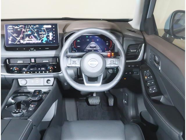 エクストレイル Ｘ　ｅ－４ＯＲＣＥ　１．５　Ｘ　ｅ－４ＯＲＣＥ　４ＷＤ　衝突軽減ブレ－キ　踏み間違い衝突防止アシ　メモリーナビ　ＥＴＣ　バックカメラ　アルミホイール　全周囲カメラ　アダプティブクルーズコントロール　衝突防止システム（42枚目）