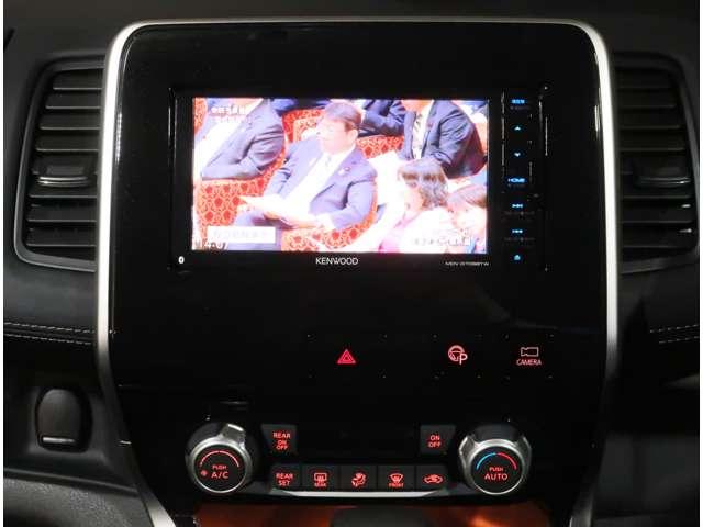 セレナ 2.0 ハイウェイスター VセレクションII 4WD 衝突軽減ブレ-キ(19枚目)