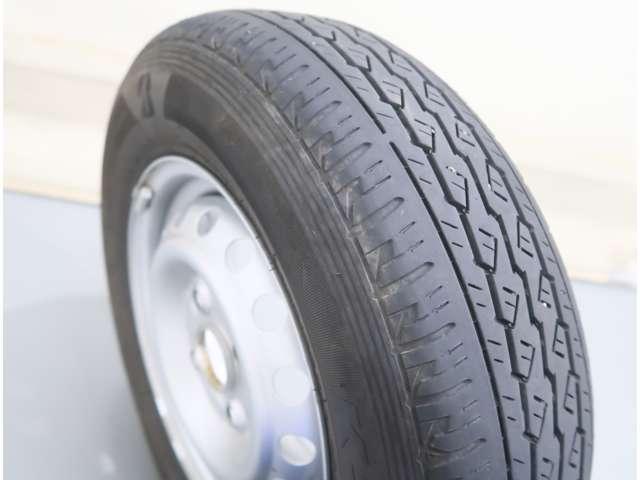 ハイゼットトラック ６６０　ジャンボ　スタンダード　３方開　４ＷＤ（16枚目）