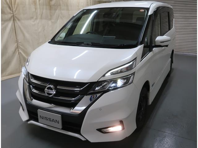 セレナ ハイウェイスター　２．０　ハイウェイスター　４ＷＤ　衝突軽減ブレ－キ　メモリーナビ　ＥＴＣ　バックカメラ　アルミホイール　全周囲カメラ　アイドリングストップ　アダプティブクルーズコントロール　寒冷地仕様　レーンアシスト（22枚目）