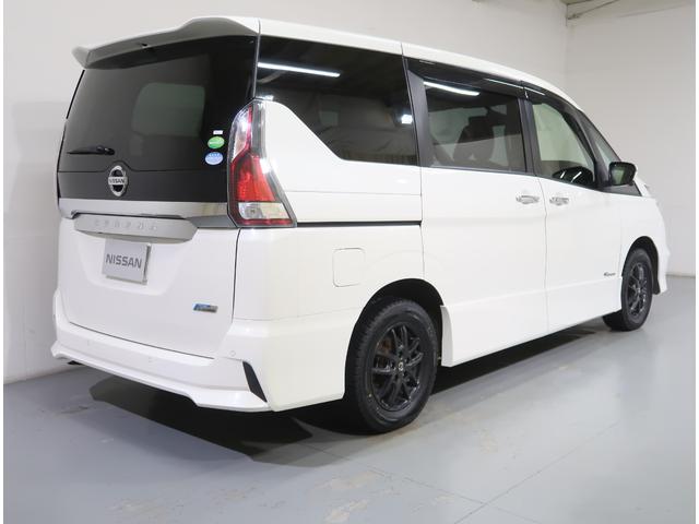 セレナ ハイウェイスター　２．０　ハイウェイスター　４ＷＤ　衝突軽減ブレ－キ　メモリーナビ　ＥＴＣ　バックカメラ　アルミホイール　全周囲カメラ　アイドリングストップ　アダプティブクルーズコントロール　寒冷地仕様　レーンアシスト（31枚目）