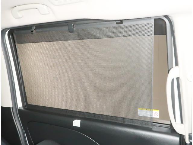 セレナ ハイウェイスター　２．０　ハイウェイスター　４ＷＤ　衝突軽減ブレ－キ　メモリーナビ　ＥＴＣ　バックカメラ　アルミホイール　全周囲カメラ　アイドリングストップ　アダプティブクルーズコントロール　寒冷地仕様　レーンアシスト（72枚目）