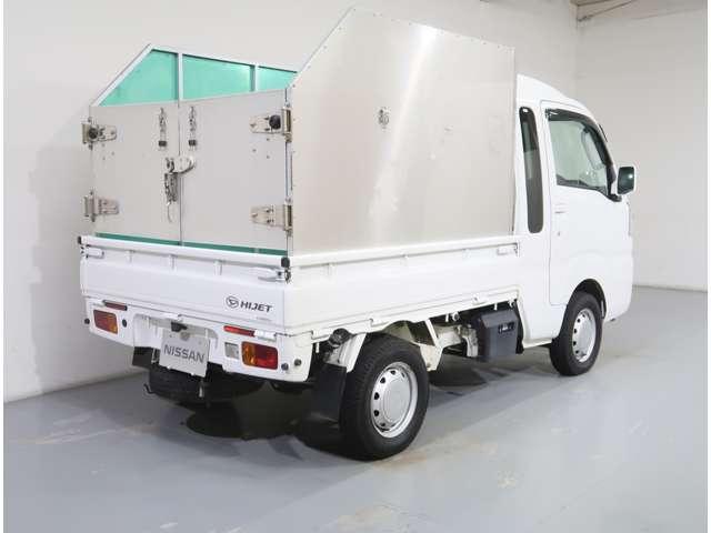 ハイゼットトラック ６６０　ジャンボ　スタンダード　３方開　４ＷＤ　４速オ－トマチック　パワ－ウインド（5枚目）