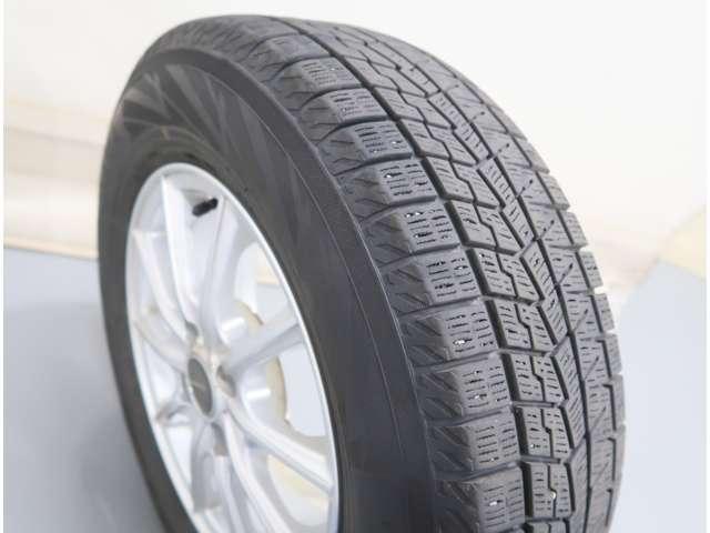 ノート １．２　Ｘ　ＦＯＵＲ　スマートセーフティエディション　４ＷＤ　衝突軽減ブレ－キ　踏み間違い衝突防止アシ（18枚目）