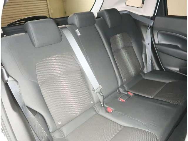 ノート Ｘ　ＦＯＵＲ　１．２　Ｘ　ＦＯＵＲ　４ＷＤ　衝突軽減ブレ－キ　メモリーナビ　ＨＩＤヘッドライト　ＥＴＣ　バックカメラ　アルミホイール　全周囲カメラ　オートクルーズコントロール　寒冷地仕様　衝突防止システム　エアコン（13枚目）