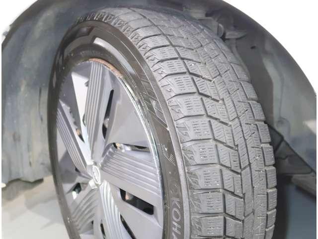 ノート Ｘ　ＦＯＵＲ　１．２　Ｘ　ＦＯＵＲ　４ＷＤ　衝突軽減ブレ－キ　メモリーナビ　ＨＩＤヘッドライト　ＥＴＣ　バックカメラ　アルミホイール　全周囲カメラ　オートクルーズコントロール　寒冷地仕様　衝突防止システム　エアコン（17枚目）