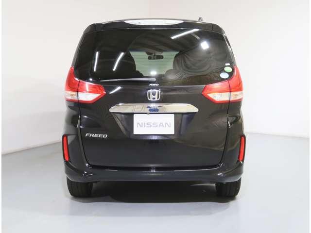 フリード 1.5 G ホンダセンシング 4WD 衝突軽減ブレ-キ(9枚目)
