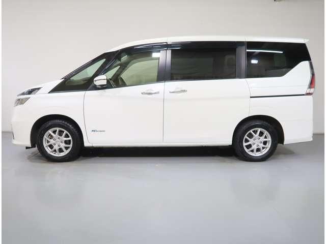 セレナ 2.0 X Vセレクション 4WD 衝突軽減ブレ-キ(10枚目)