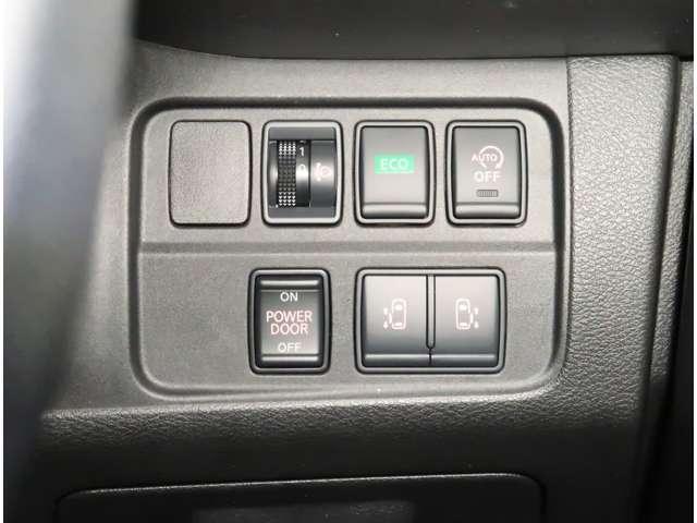 セレナ 2.0 X Vセレクション 4WD 衝突軽減ブレ-キ(18枚目)