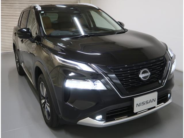 エクストレイル Ｇ　ｅ－４ＯＲＣＥ　１．５　Ｇ　ｅ－４ＯＲＣＥ　４ＷＤ　衝突軽減ブレ－キ　踏み間違い衝突防止アシ　メモリーナビ　ＥＴＣ　バックカメラ　革シート　アルミホイール　全周囲カメラ　アダプティブクルーズコントロール　寒冷地仕様（25枚目）