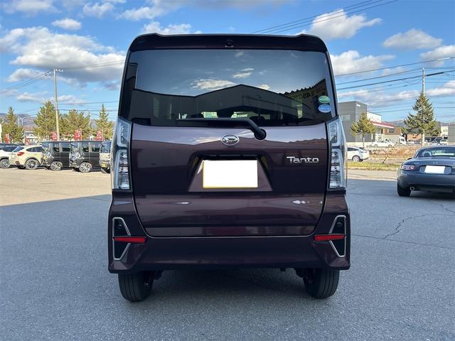 タント カスタムXセレクション クリアランスソナー 衝突軽減システム 衝突安全ボディ オートハイビーム LEDヘッド サイドエアバッグ ABS オートライト 横滑り防止装置 エアコン レーンアシスト キーフリー パワースライドドア(6枚目)