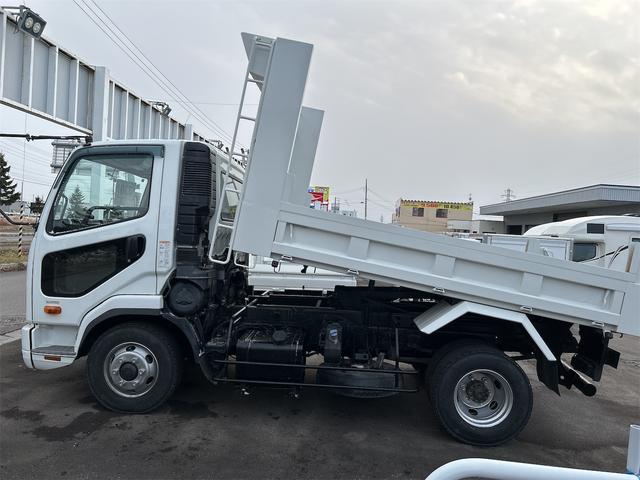 ファイター ダンプ　新明和ダンプ　積載３７５０ｋｇ（3枚目）