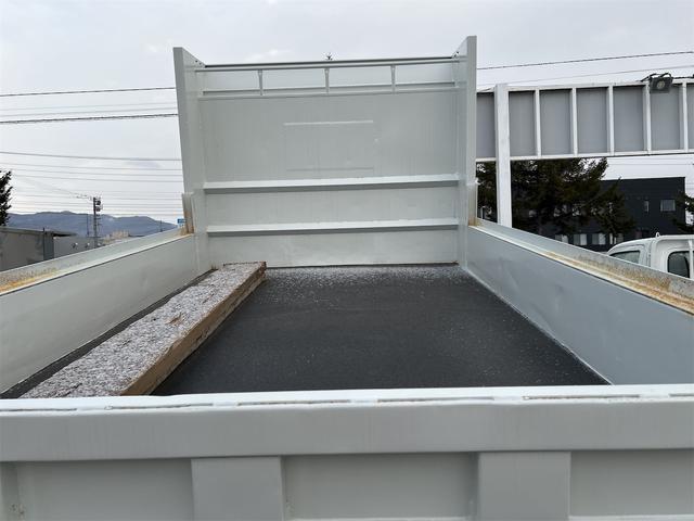 ファイター ダンプ　新明和ダンプ　積載３７５０ｋｇ（8枚目）