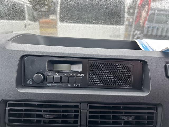 ハイゼットトラック スタンダード 車線逸脱警報 コーナーセンサ 4WD エアコン エアバック 衝突回避支援ブレーキ パワステ クリアランスソナー オートライト(13枚目)