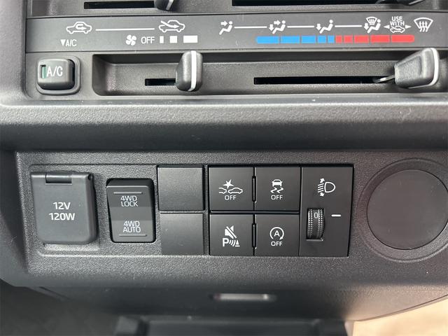 ハイゼットトラック スタンダード 車線逸脱警報 コーナーセンサ 4WD エアコン エアバック 衝突回避支援ブレーキ パワステ クリアランスソナー オートライト(15枚目)