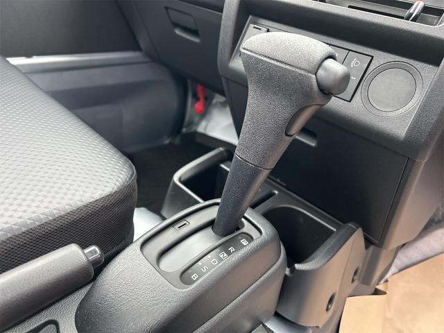 ハイゼットトラック スタンダード 車線逸脱警報 コーナーセンサ 4WD エアコン エアバック 衝突回避支援ブレーキ パワステ クリアランスソナー オートライト(16枚目)