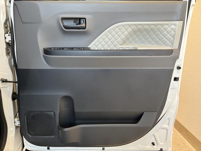 タント Xスペシャル 4WD ワンオーナー・4WD・7.3万K・CDチューナー・オートエアコン・シートヒーター・ドアサンシェード・ドアバイザー・電子カードキー・スタッドレスタイヤ・スマートアシスト搭載車・純正アルミホイール(19枚目)