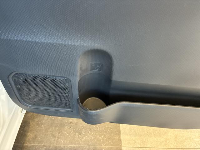 タント Xスペシャル 4WD ワンオーナー・4WD・7.3万K・CDチューナー・オートエアコン・シートヒーター・ドアサンシェード・ドアバイザー・電子カードキー・スタッドレスタイヤ・スマートアシスト搭載車・純正アルミホイール(20枚目)