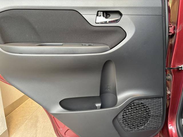 ムーヴ カスタム XリミテッドII SAIII(27枚目)