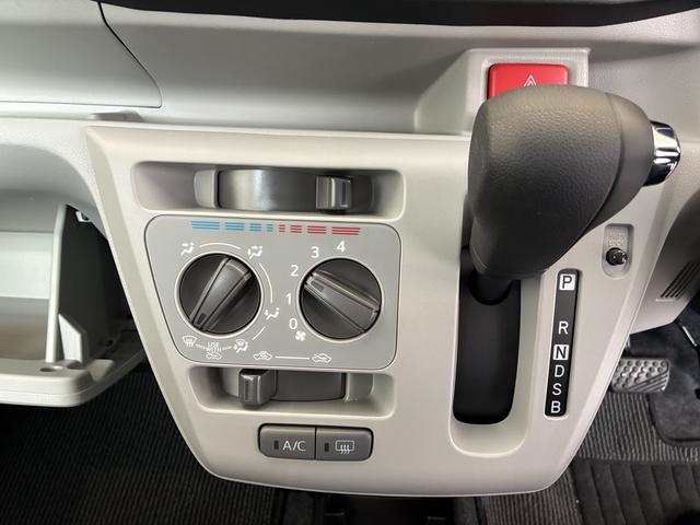 ミライース Ｘ　リミテッドＳＡＩＩＩ　４ＷＤ　ワンオーナー・４ＷＤ・０．６万Ｋ・ＣＤチューナー・マニュアルエアコン・パーキングセンサー・横滑り防止・アイドリングストップ・ヘッドライトコントロール・衝突回避支援システム・オートハイビーム・スマアシ（9枚目）