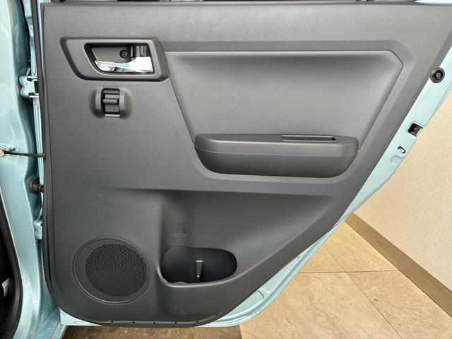 ミライース Ｘ　リミテッドＳＡＩＩＩ　４ＷＤ　ワンオーナー・４ＷＤ・０．６万Ｋ・ＣＤチューナー・マニュアルエアコン・パーキングセンサー・横滑り防止・アイドリングストップ・ヘッドライトコントロール・衝突回避支援システム・オートハイビーム・スマアシ（22枚目）