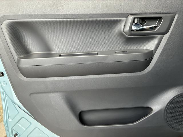 ミライース Ｘ　リミテッドＳＡＩＩＩ　４ＷＤ　ワンオーナー・４ＷＤ・０．６万Ｋ・ＣＤチューナー・マニュアルエアコン・パーキングセンサー・横滑り防止・アイドリングストップ・ヘッドライトコントロール・衝突回避支援システム・オートハイビーム・スマアシ（24枚目）