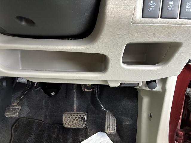 ムーヴ Ｘターボ　ＳＡ　４ＷＤ　ワンオーナー・４ＷＤ・２．６万Ｋ・ＣＤチューナー・オートエアコン・シートアンダートレイ・ドアバイザー・電子カードキー・フルホイールキャップ・横滑り防止・ヘッドライトコントロール・衝突回避支援システム（12枚目）