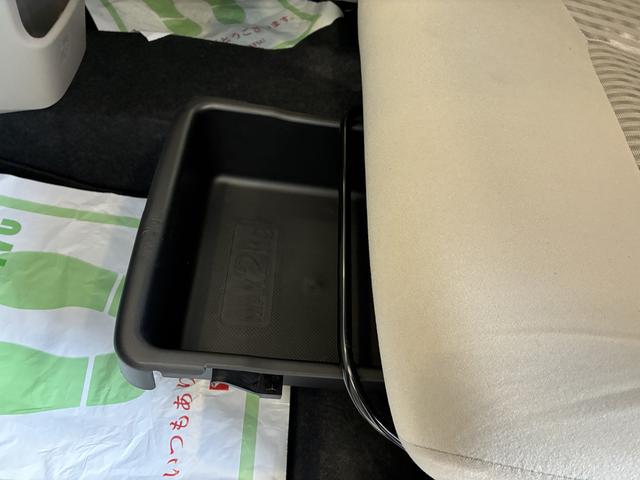 ムーヴ Ｘターボ　ＳＡ　４ＷＤ　ワンオーナー・４ＷＤ・２．６万Ｋ・ＣＤチューナー・オートエアコン・シートアンダートレイ・ドアバイザー・電子カードキー・フルホイールキャップ・横滑り防止・ヘッドライトコントロール・衝突回避支援システム（18枚目）