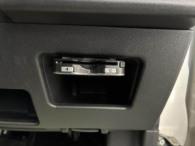 ウェイク G SA 4WD ワンオーナー・4WD・9.0万K・ナビ・バックカメラ・ETC・ステアリングスイッチ・シートヒーター・両側電動スライドドア・ドアサンシェード・シートアンダーボックス・電子カードキー・スマートアシスト(11枚目)