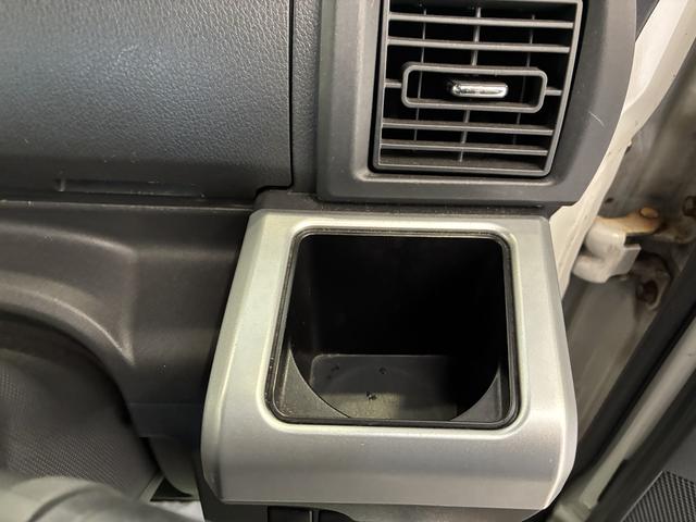 ウェイク G SA 4WD ワンオーナー・4WD・9.0万K・ナビ・バックカメラ・ETC・ステアリングスイッチ・シートヒーター・両側電動スライドドア・ドアサンシェード・シートアンダーボックス・電子カードキー・スマートアシスト(13枚目)