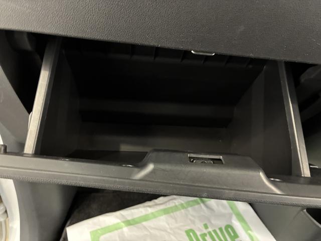 ウェイク G SA 4WD ワンオーナー・4WD・9.0万K・ナビ・バックカメラ・ETC・ステアリングスイッチ・シートヒーター・両側電動スライドドア・ドアサンシェード・シートアンダーボックス・電子カードキー・スマートアシスト(18枚目)