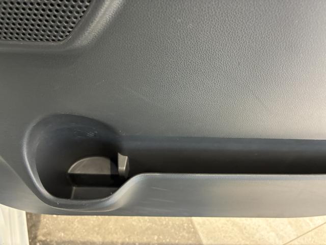 ウェイク G SA 4WD ワンオーナー・4WD・9.0万K・ナビ・バックカメラ・ETC・ステアリングスイッチ・シートヒーター・両側電動スライドドア・ドアサンシェード・シートアンダーボックス・電子カードキー・スマートアシスト(28枚目)