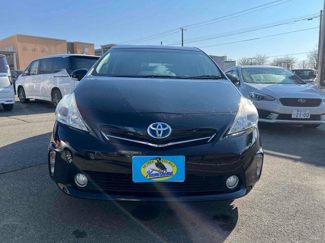 プリウスアルファ Ｓ　ＥＴＣ　ナビ　ＴＶ　アルミホイール　スマートキー　ＣＶＴ　盗難防止システム　衝突安全ボディ　ＡＢＳ　ＣＤ　ミュージックプレイヤー接続可　エアコン　パワーステアリング　パワーウィンドウ（2枚目）