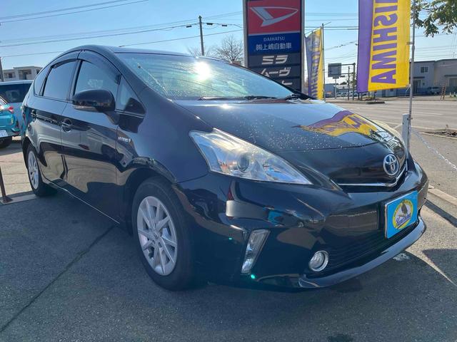 プリウスアルファ Ｓ　ＥＴＣ　ナビ　ＴＶ　アルミホイール　スマートキー　ＣＶＴ　盗難防止システム　衝突安全ボディ　ＡＢＳ　ＣＤ　ミュージックプレイヤー接続可　エアコン　パワーステアリング　パワーウィンドウ（3枚目）