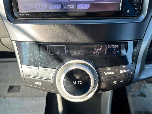 プリウスアルファ Ｓ　ＥＴＣ　ナビ　ＴＶ　アルミホイール　スマートキー　ＣＶＴ　盗難防止システム　衝突安全ボディ　ＡＢＳ　ＣＤ　ミュージックプレイヤー接続可　エアコン　パワーステアリング　パワーウィンドウ（14枚目）