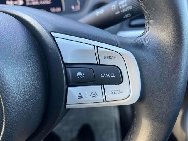 フィット e:HEVホーム 4WD ドライブレコーダー ETC ナビ TV クリアランスソナー オートクルーズコントロール レーンアシスト 衝突被害軽減システム オートライト LEDヘッドランプ スマートキー CVT(10枚目)