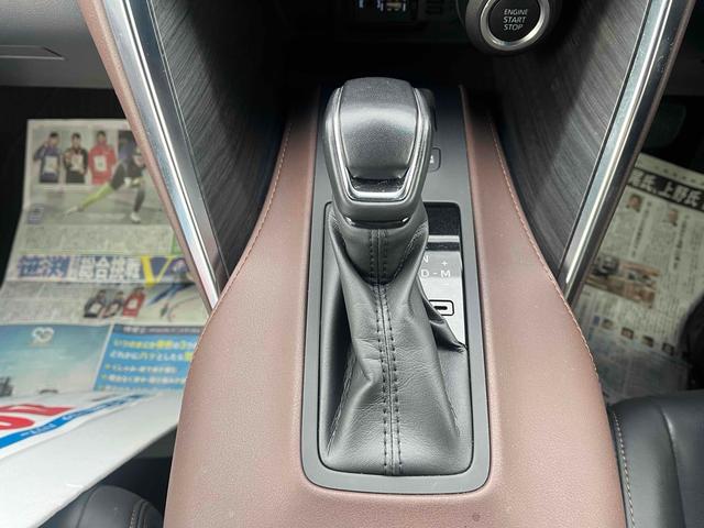 ハリアー Z 4WD 全周囲カメラ クリアランスソナー オートクルーズコントロール レーンアシスト 衝突被害軽減システム ナビ オートマチックハイビーム オートライト LEDヘッドランプ 電動リアゲート(17枚目)