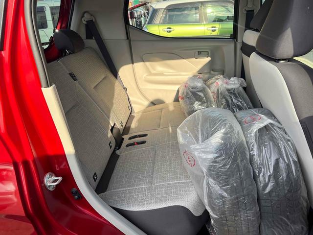 デイズ X 4WD ドライブレコーダー ナビ クリアランスソナー 衝突被害軽減システム オートライト スマートキー アイドリングストップ シートヒーター CVT 盗難防止システム ABS ESC アルミホイール(15枚目)