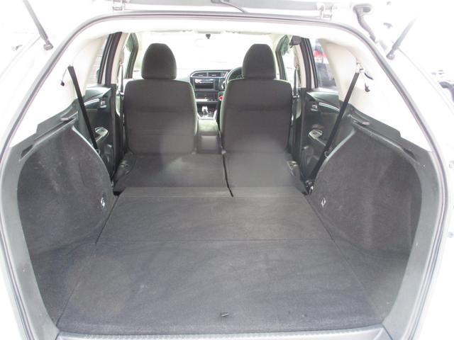 シャトル ハイブリッド エアB ABS Pスタート CD AMFMラジオ横滑り防止装置 車輌接近通報装置(18枚目)